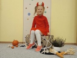 haloween ve skolce 17